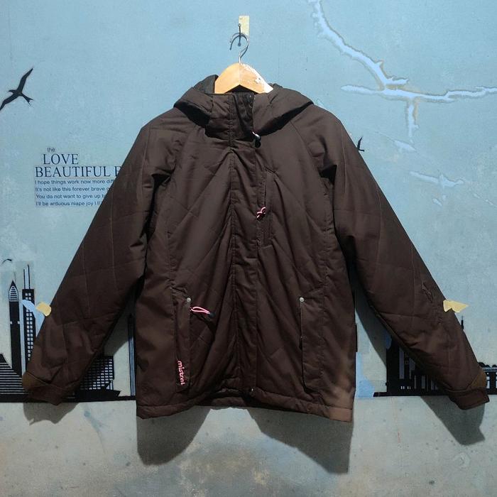 Jaket outdoor tebal MISTRAL minus