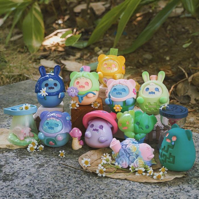 Original ShinWoo Ghost Bear Secret Manor Series Blind Box Toys Model