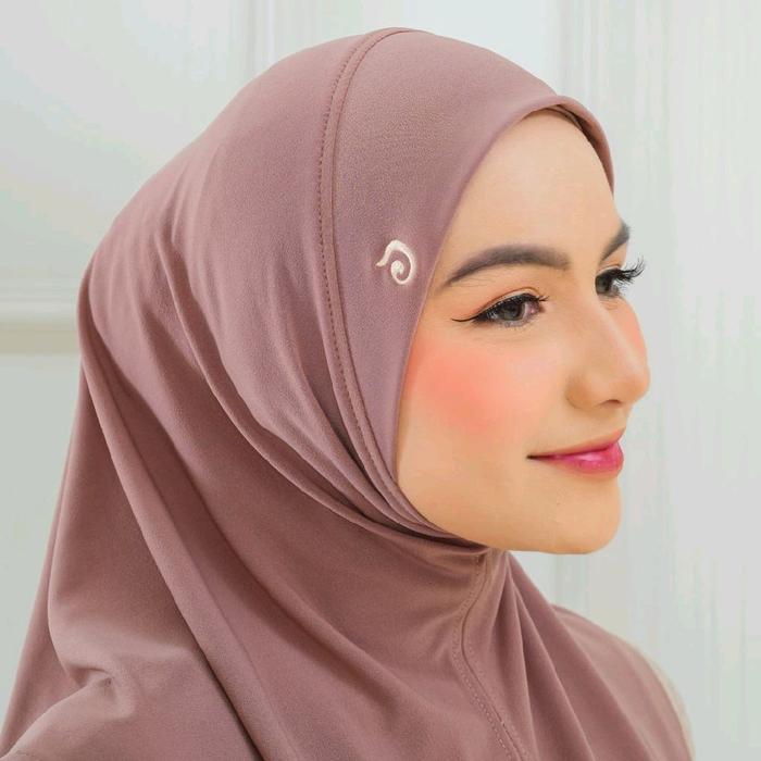 DAFFI, DAFFI HIJAB, JILBAB DAFFI, JILBAB INSTANT, JILBAB SIMPLE, DAFFI SANDRA