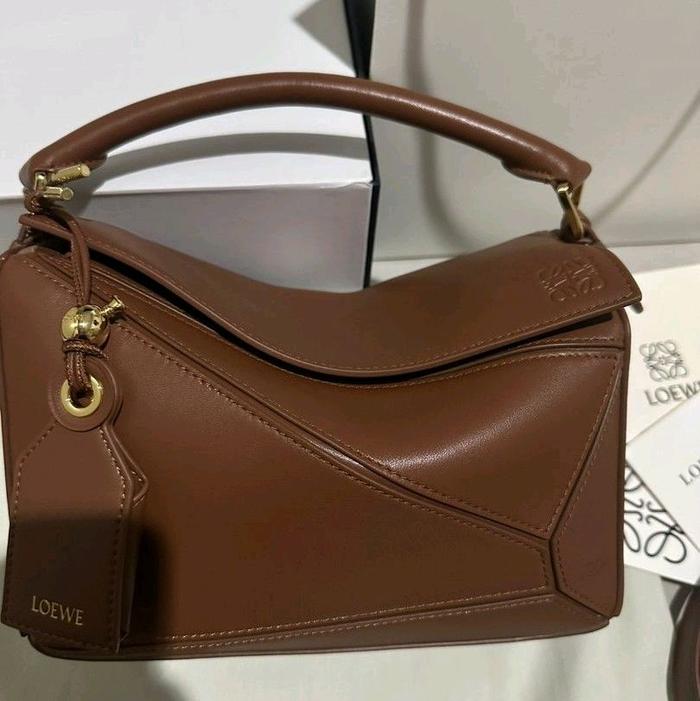 Authentic Loewe Tan Featherlight Puzzle Preloved