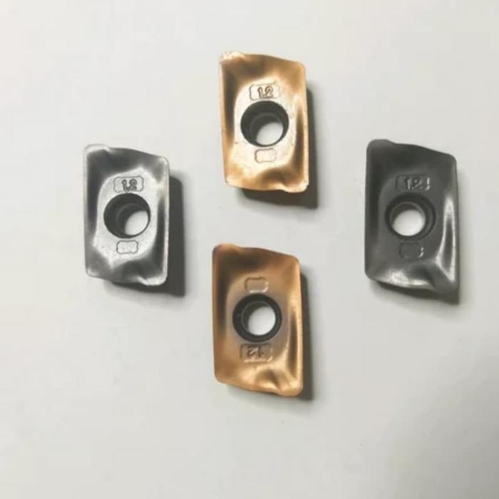 Insert R390-18 06 12 Sandvik bekas seken mulus kinyis