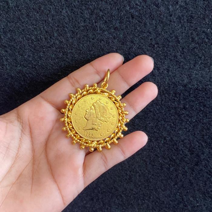 LIONTIN MATAHARI RINGGIT SET PENGGANTUNG