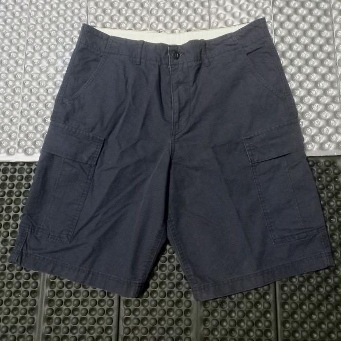 celana pendek cargo Un1qlo (dark blue) original second