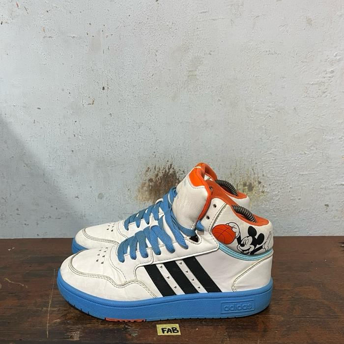 Sepatu second ori Adidas disney Mid mickey size 37,5