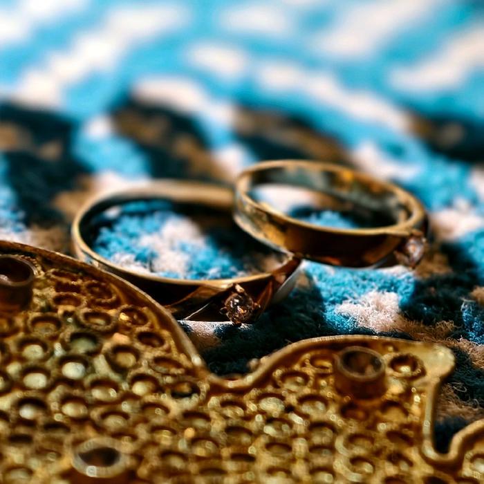 Cincin Emas 1gr kadar 700
