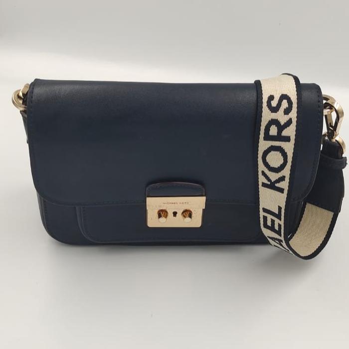 MK Sloan Editor Navy Good Condition