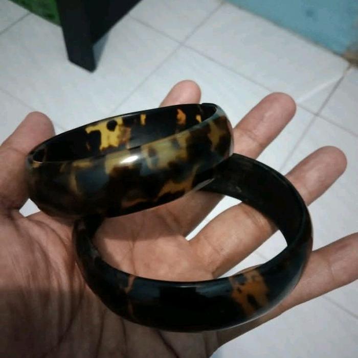 Gelang sisik kulit penyu asli model cembung elegan