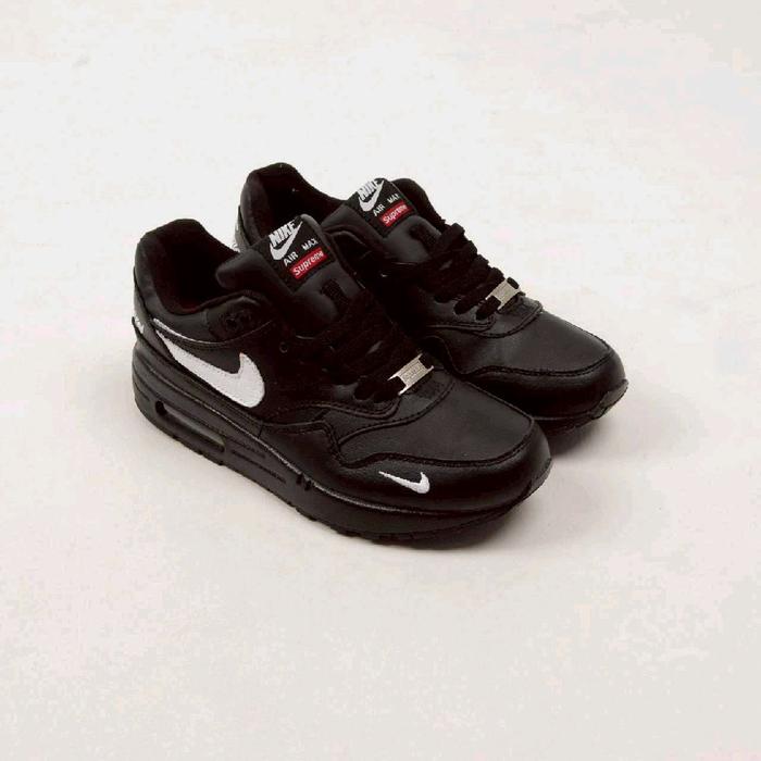 Nike Sepatu Sneakers Pria Supreme X Air Max 1 87 SP Black White 100% BNIB Original Quality