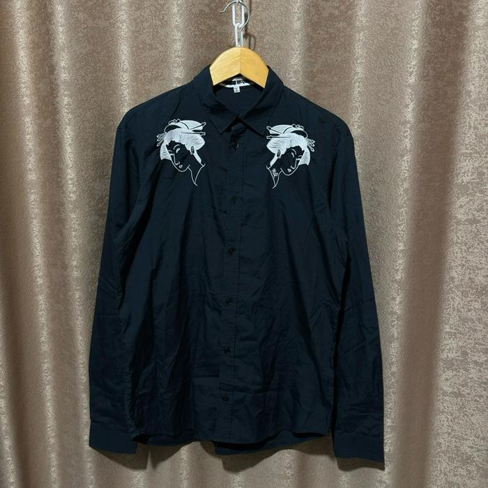 Kemeja Alexander McQueen •