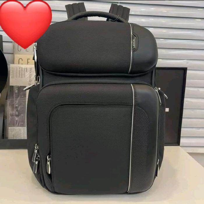 arrive barker backpack keren