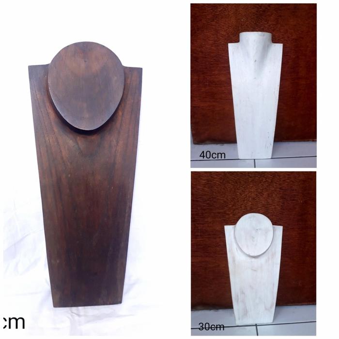 Tempat Kalung Pajangan Kalung Kayu