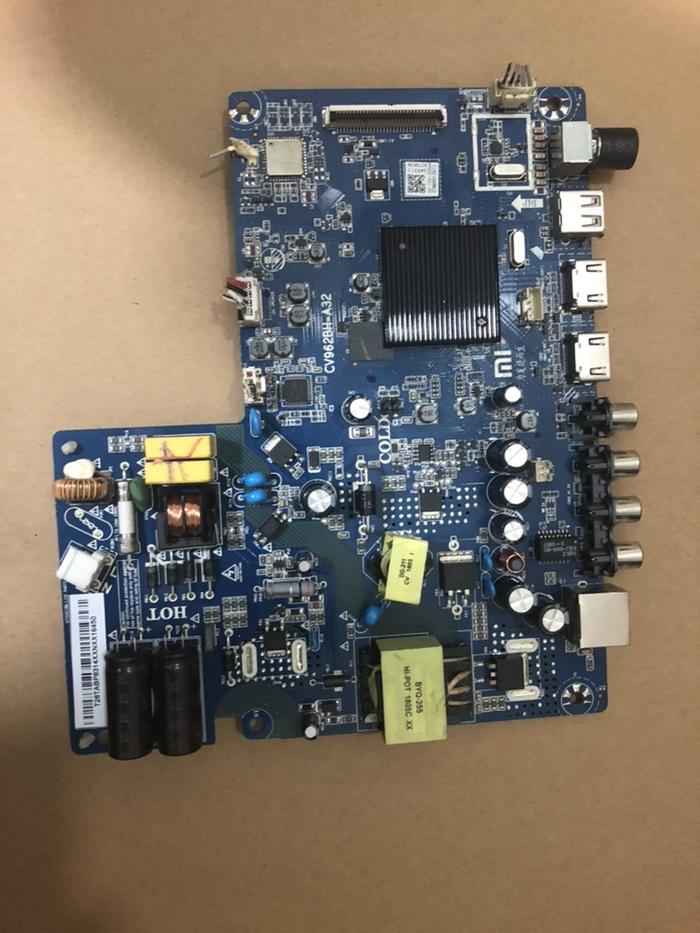 l32m5-az 32 inch LCD TV integrated circuit motherboard T962SX. PB793