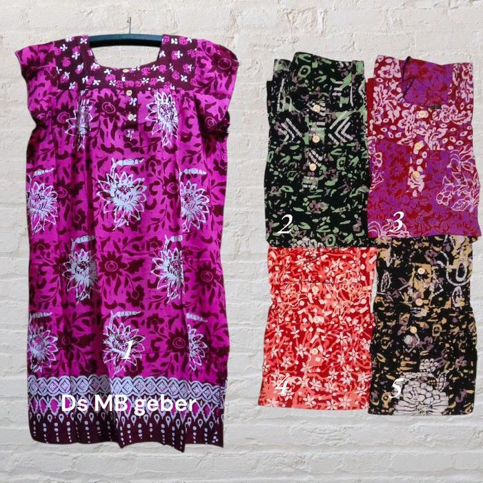 Daster Maribaya model geber. Lengan cipir seperti gambar. Bahan batik katun cetak halus dan awet. Ny