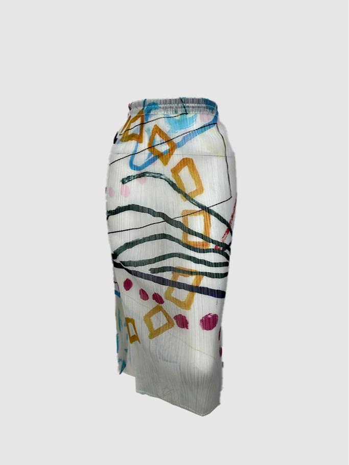 Pre-Owned PLEATS PLEASE ISSEY MIYAKE Pleated Print Design Long Skirt – XSML ft. KLD Curated
