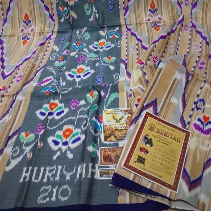 SARUNG HURIYAH MGT SUTERA 210 JADUL