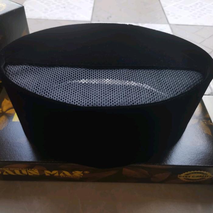 SONGKOK/PECI. AC DAN BLUDRU STENGAH SESUAI DI GAMBAR. Kopiah Hitam