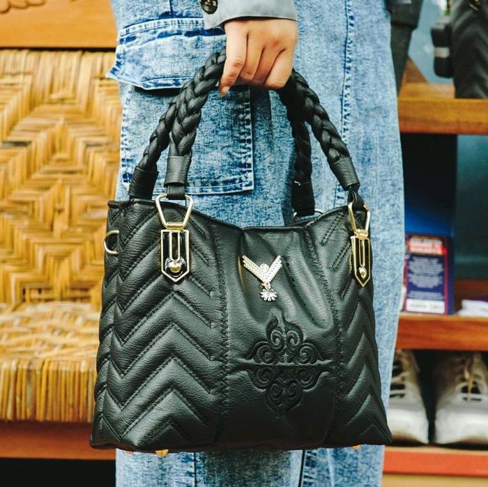 Tas Tangan Selempang Handbag Slingbag Wanita Bordir Kulit Sintetis Import Kekinian Terbaru best sell
