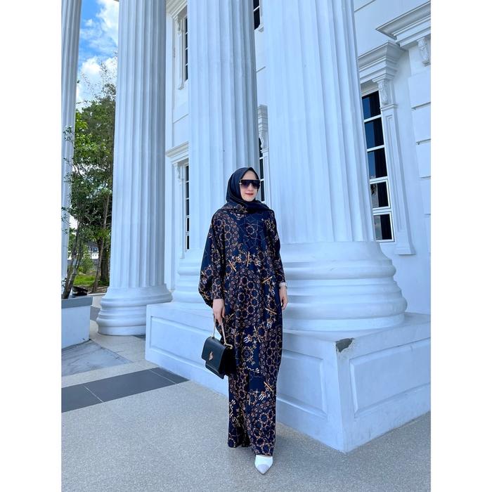 NVS CHESSY ONE SET BY NOVIA SUKIJO