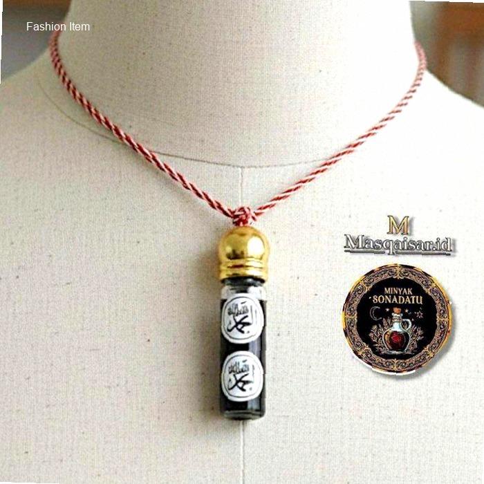 Tridatu Kalung Liontin Kubah Minyak Misk Hitam TitaniumSulaiman Rajah Asmara Keberuntungan Kesehatan