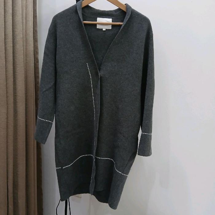 Coat Wanita Preloved brand so wool