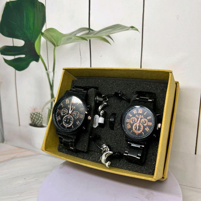 Jam Tangan Couple Pria dan Wanita Rantai - Set Lengkap Dengan 2 Gelang 2 Cincin & Box Kado Ideal Dia