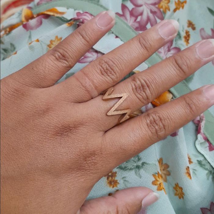 cincin petir rose gold