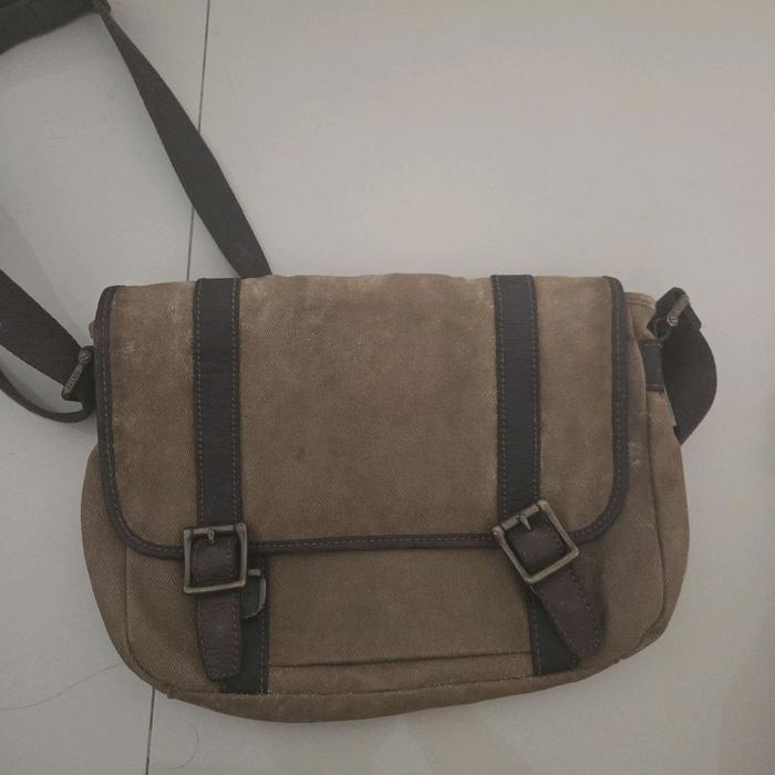 Fossil Messenger Bag