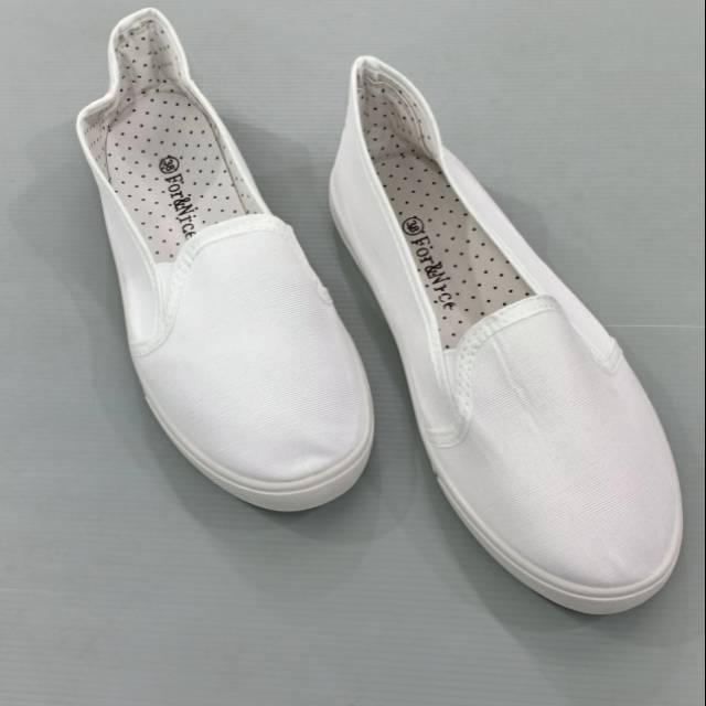 AP1 Sepatu Putih / Sepatu Lukis / Putih Kanvas
