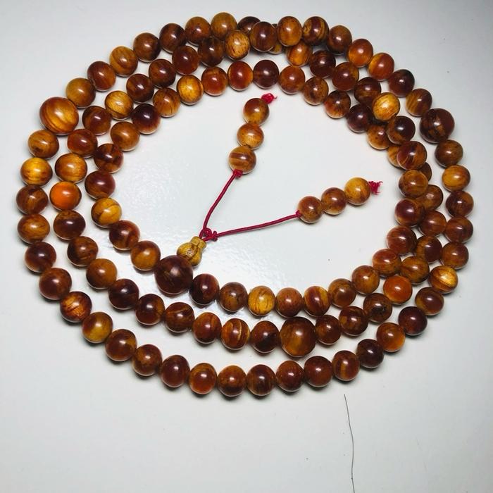 Tasbih Kayu Madu Getah Pinus Fashion Pria dan Wanita Pengobatan Terbuat dari Material berkualitas Ti