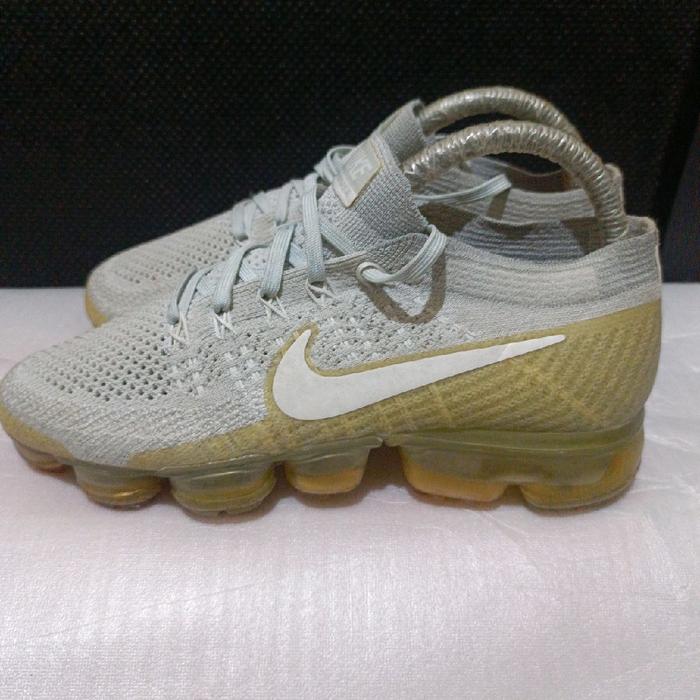 Sepatu nike vapormax second Sneakers