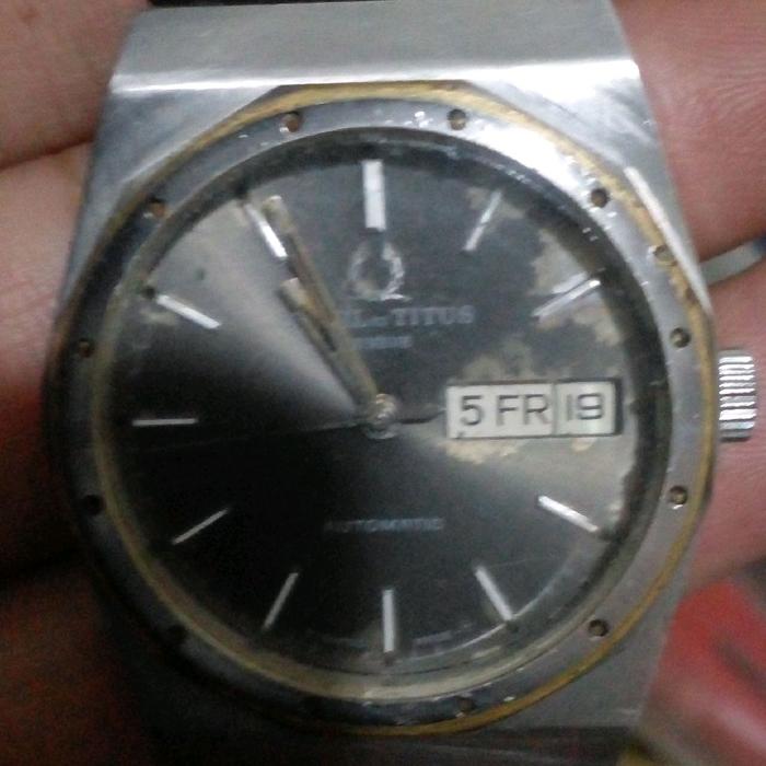 Souvile&Titus Jam Tangan Otomatis Klasik dengan Tampilan Hitam dan Tanggal 5 FR 19 sekenhand 2 resev