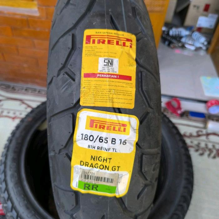 NOS Ban Pirelli 180/65-16 Tubeless night dragon 180 65 B 16 ring 16