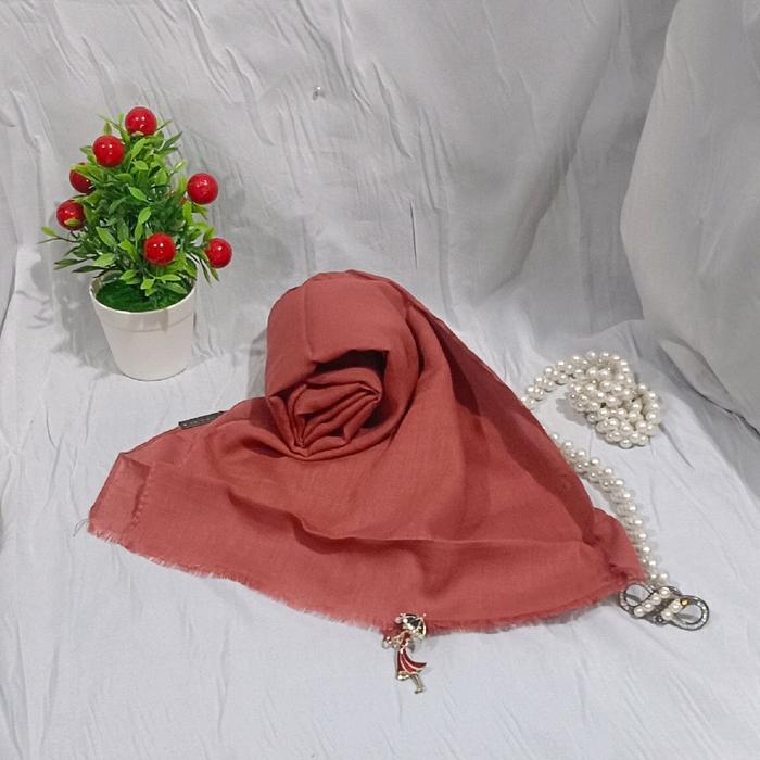 JILBAB PASHMINA ITALY RAWIS UMAMA SCRAFT POLOS 180 x 72 CM
