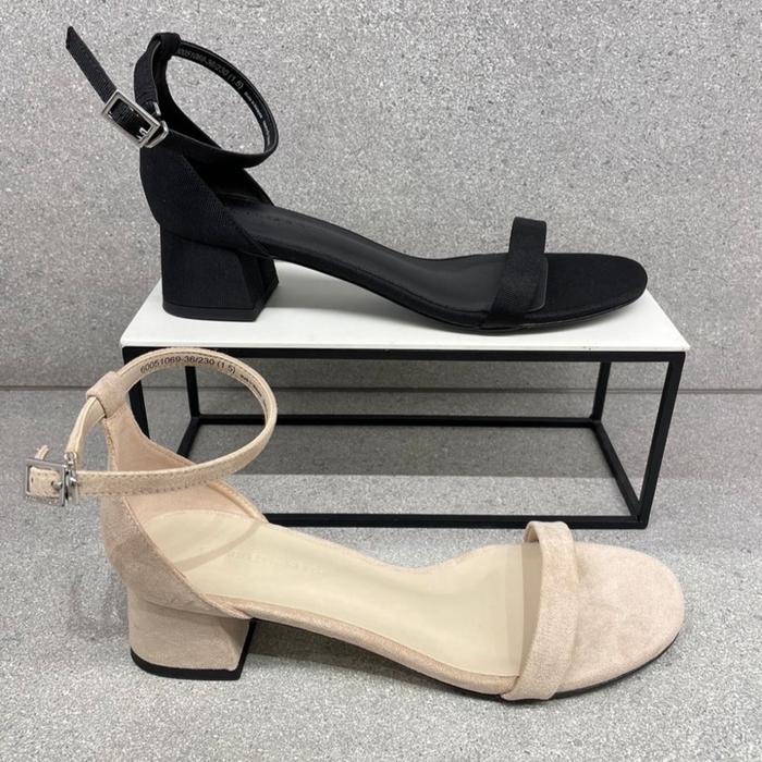 Ck Sepatu Wanita Heels Original dengan Garansi Refund Jika Palsu Termasuk Box Plastik Paperbag Dustb