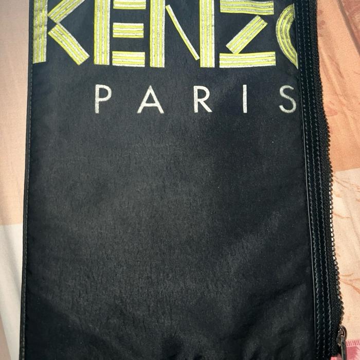 Kenzo paris black clutch A4 second