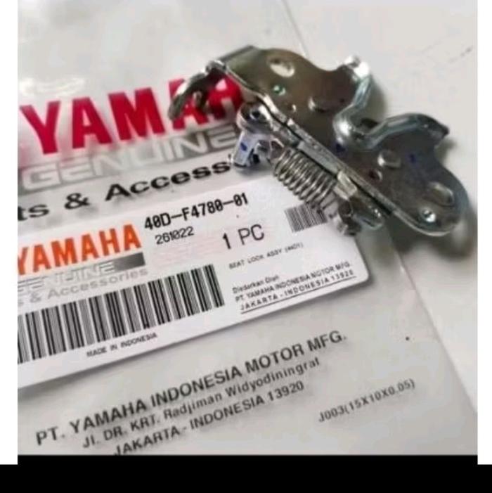 PENGUNCI JOK MIO M3 SOUL GT MIO GEAR KODE PART 40D-F4780-01