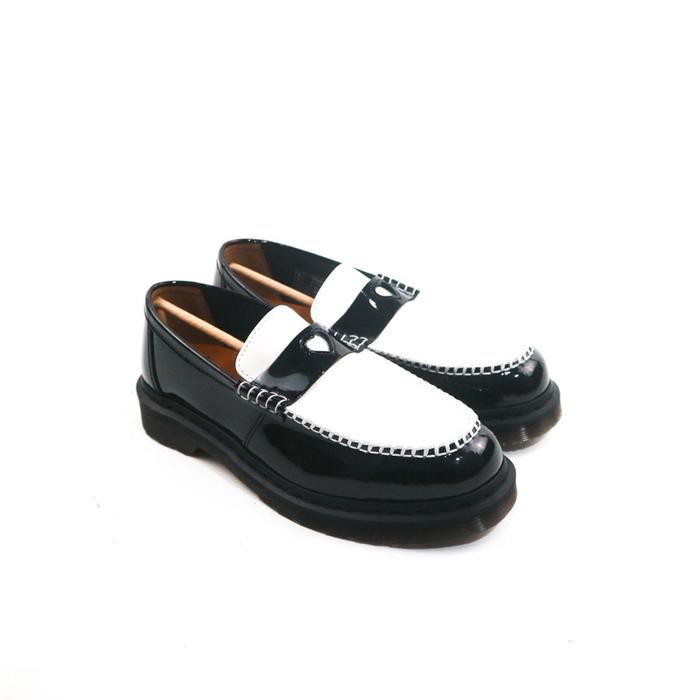 Dr Martens Penton Hearth Black Patent Lamper loafers
