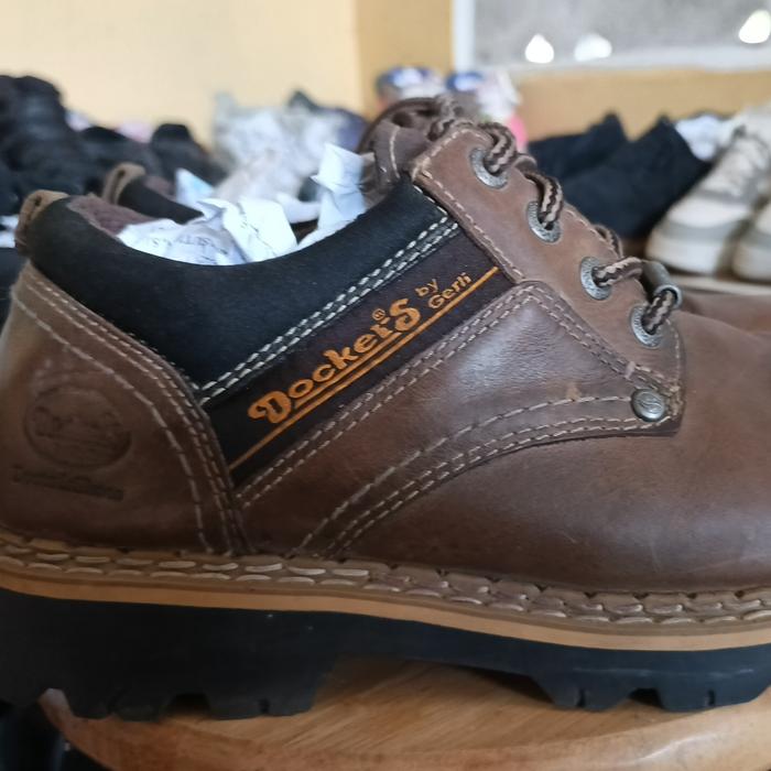 Loafers dari brand Dockers Semi boots