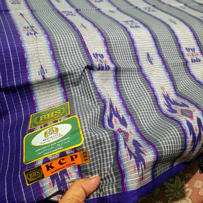 SARUNG BHS KCP SUTERA SPUNSILK 140 GOLD DAN SILVER