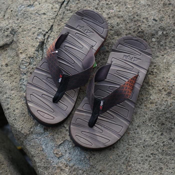 SANDAL JEPIT REI KILUA RED - SANDAL JEPIT PRIA - ANTI SLIP - ORIGINAL