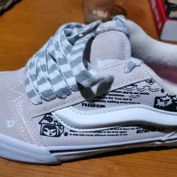 Vans Skool X Hirono