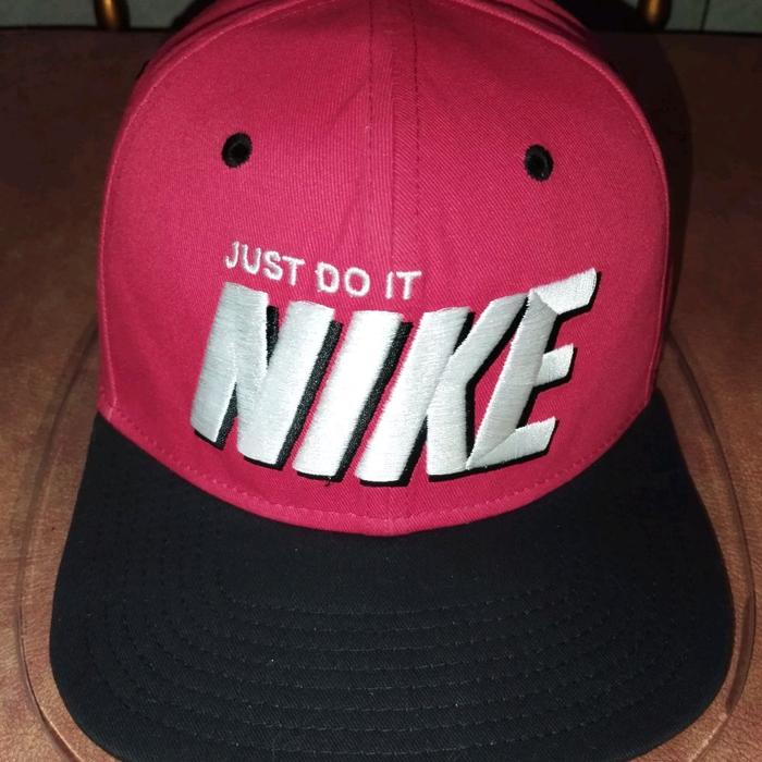 NIKE Vintage Just Do It Snapback Hat
