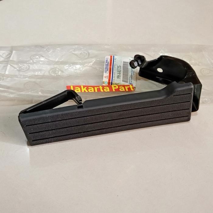 Pedal gas pijakan gas canter ps125 ps110