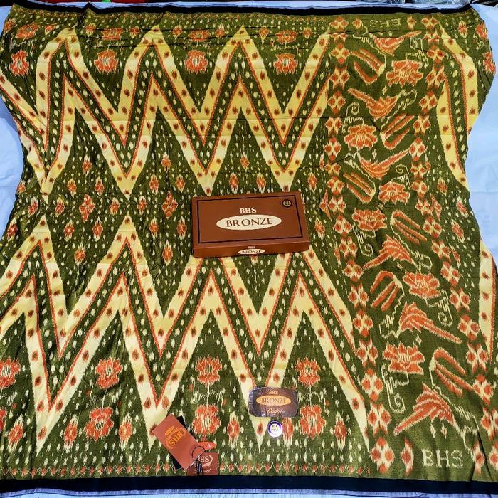 SARUNG BHS KROYAL BRONZE MOTIF GOYOR-MST