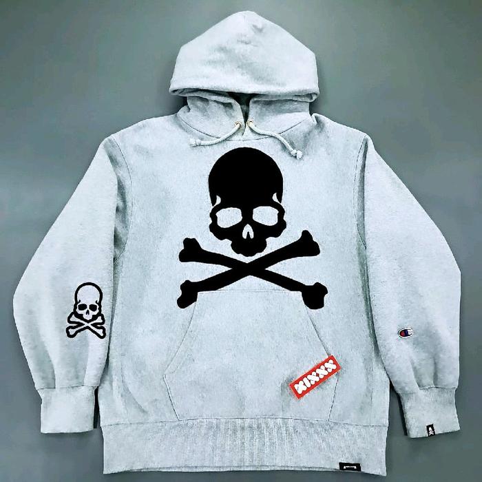 Mastermind x Champion Hoodie.  j K687