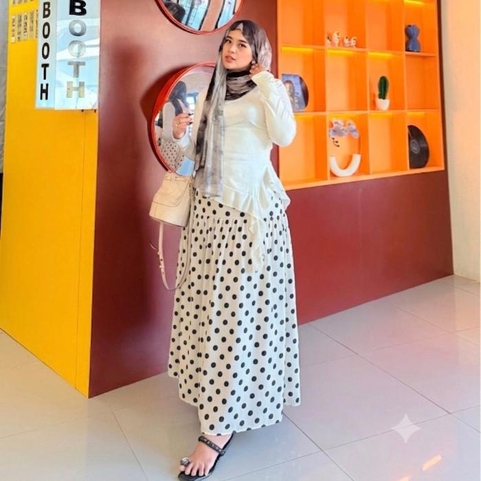 Maezula ROK JEMA BY MAEZULA - Rok Panjang Polkadot Putih flowy ringan aesthetic