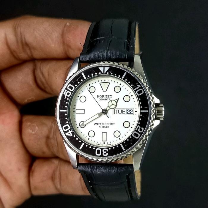 CASIO HORNET HN-300 QUARTZ ORIGINAL