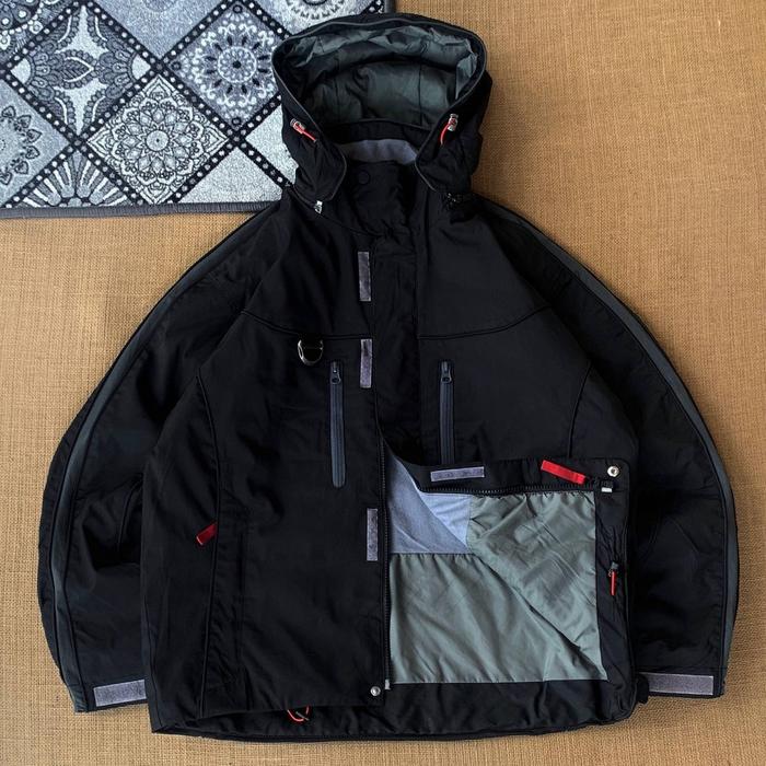 jaket Gunung Point Square size S (seperti baru) anti air 100% original 080926A