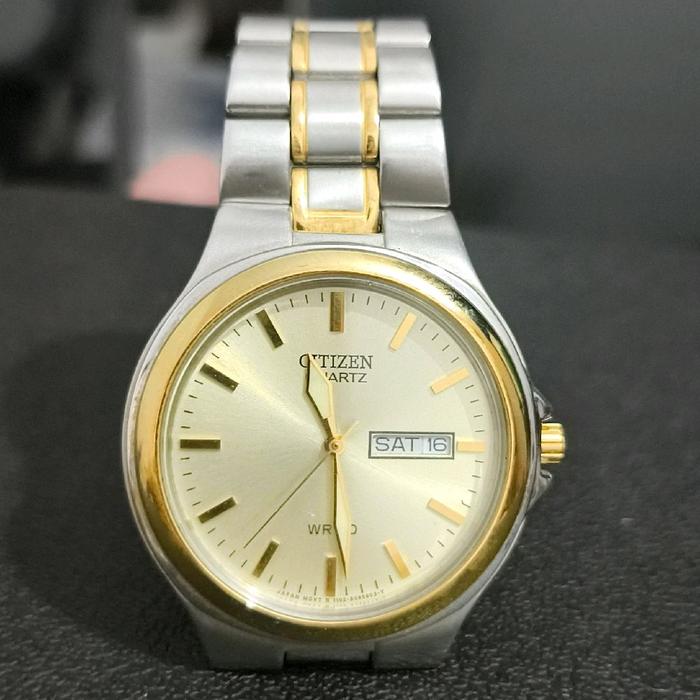 Citizen Jam Tangan Quartz Hari Tanggal Diameter 40mm Rantai Muat Dilingkar Lengan 16.5cm