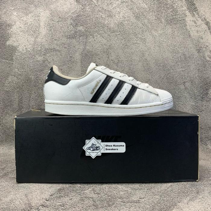 Sepatu Second Adidas Superstar White Black Size 38 2/3 Insole 24 cm Original Guarantee 100%